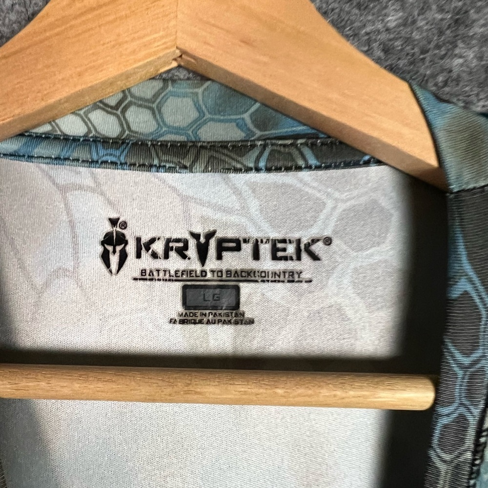 Kryptek Long Sleeve Performance Shirt - Blue/Teal Camo Size Large - Picture 2 of 6